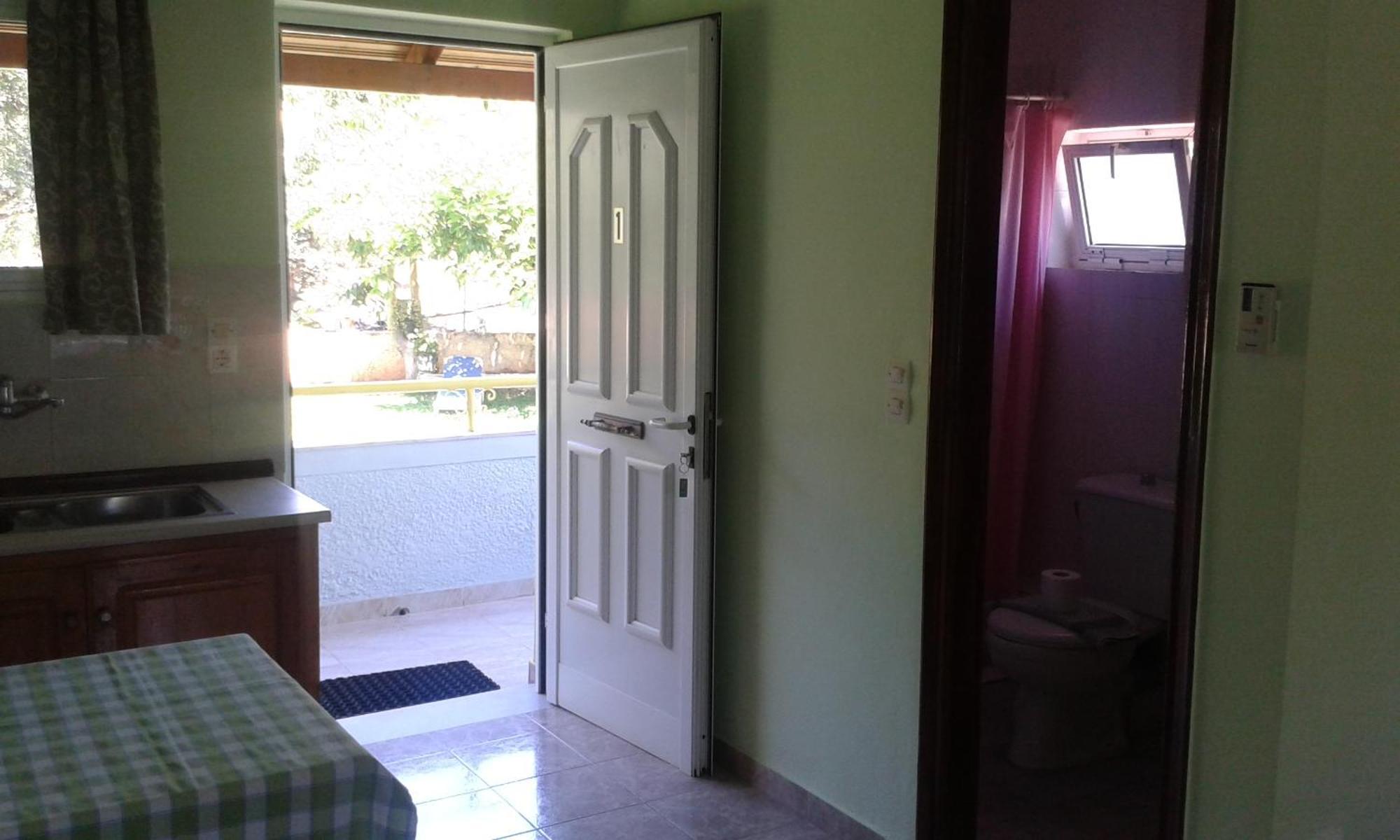 Elena Apartments Stoypa Stoupa Bagian luar foto
