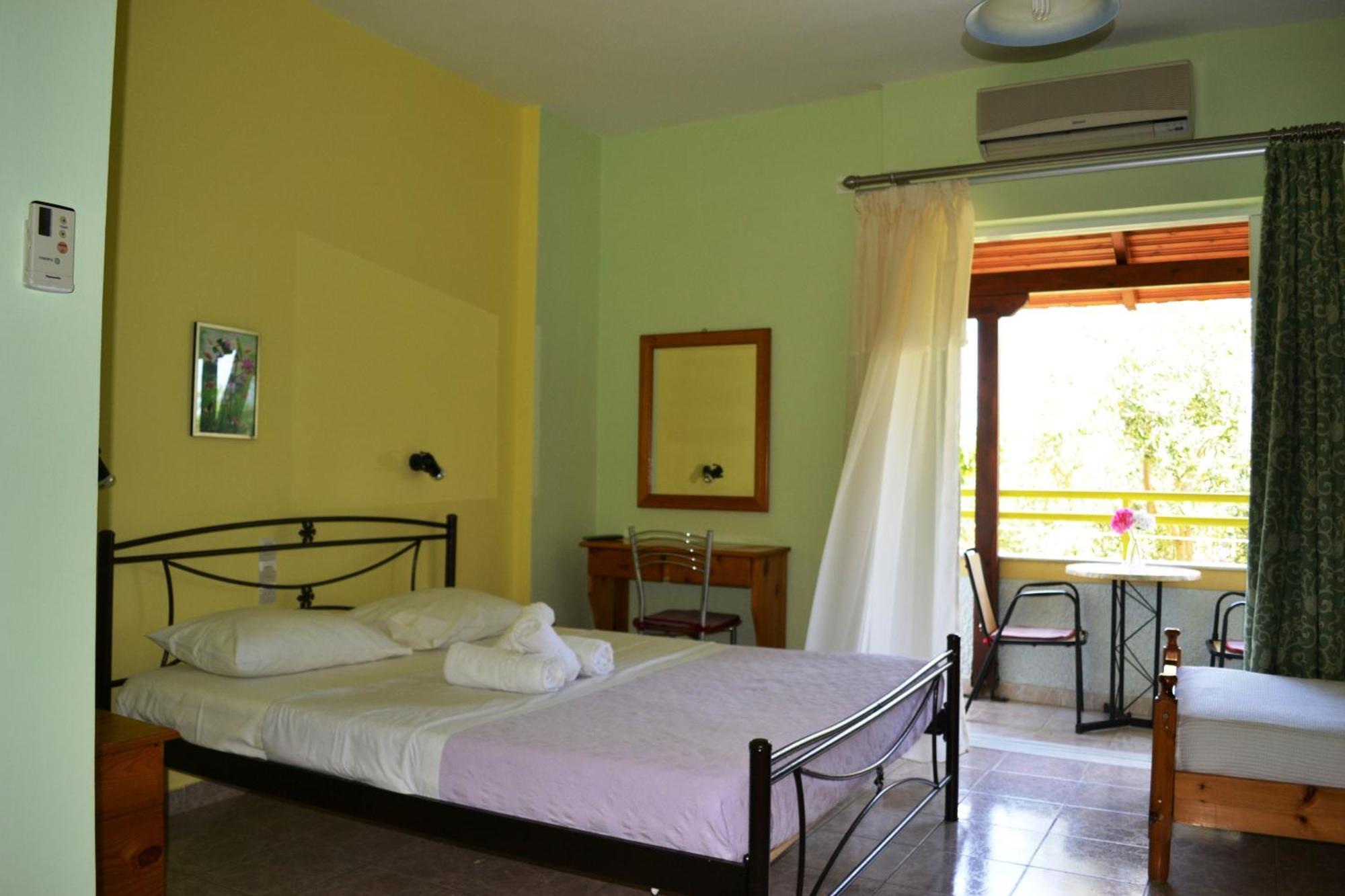 Elena Apartments Stoypa Stoupa Ruang foto