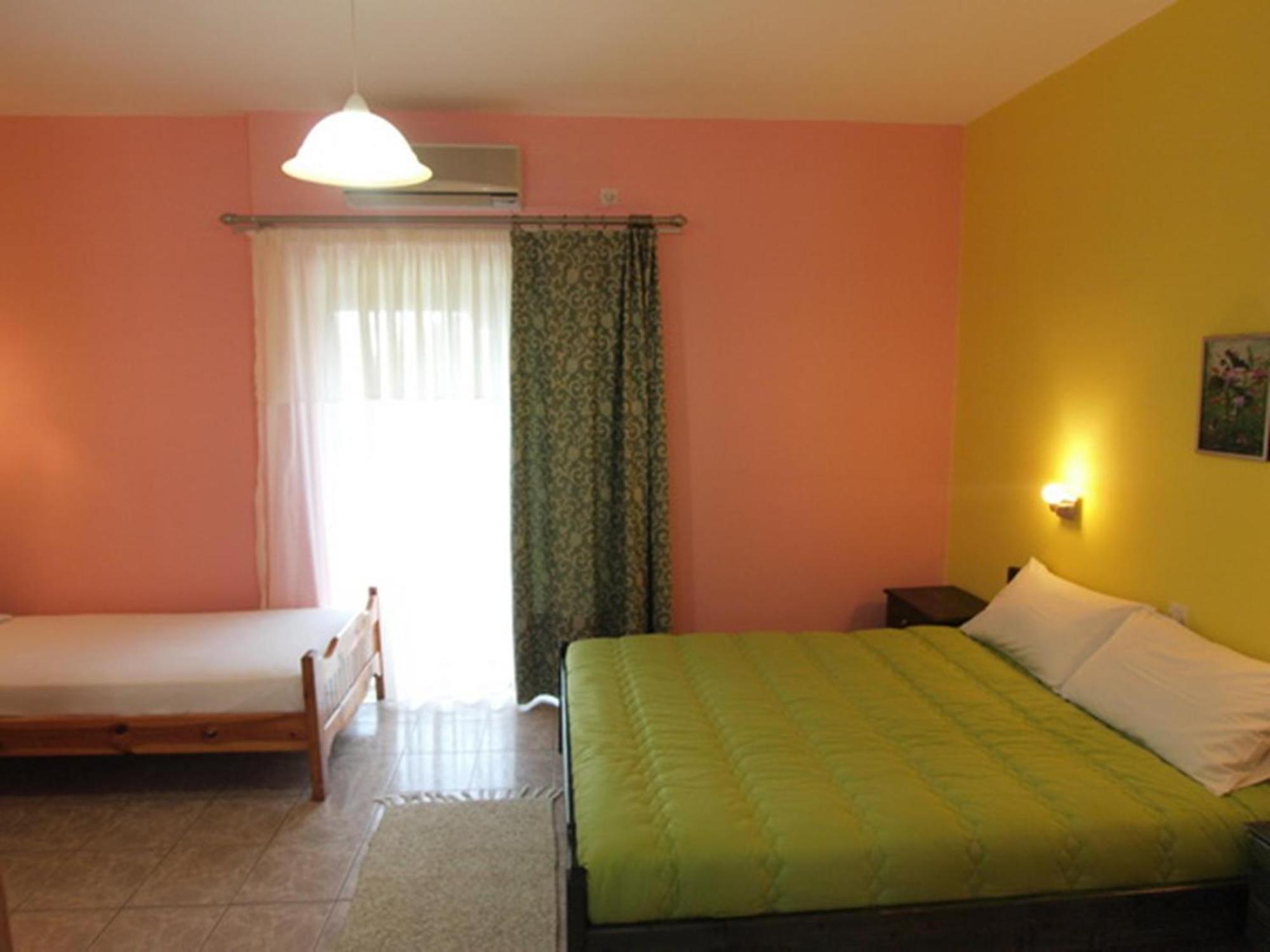 Elena Apartments Stoypa Stoupa Ruang foto