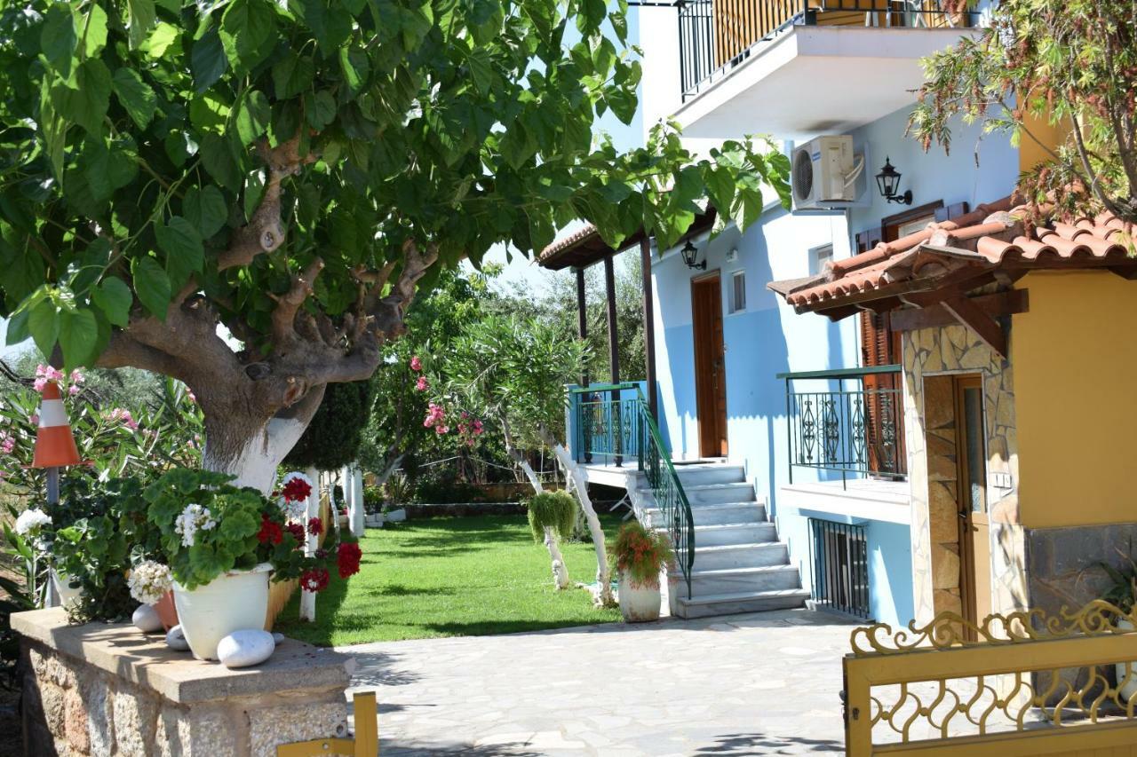 Elena Apartments Stoypa Stoupa Bagian luar foto