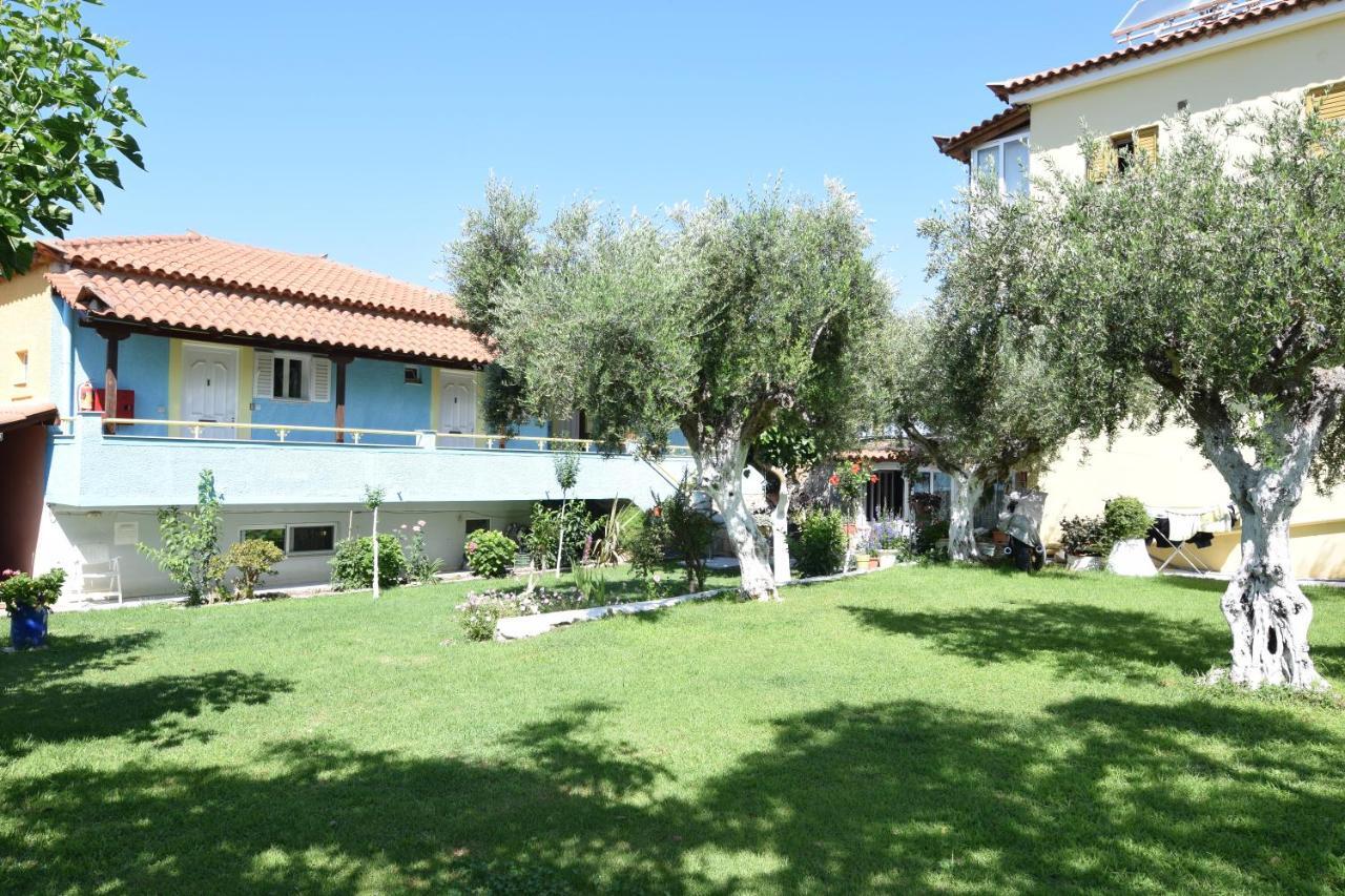 Elena Apartments Stoypa Stoupa Bagian luar foto
