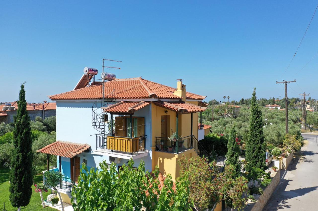 Elena Apartments Stoypa Stoupa Bagian luar foto