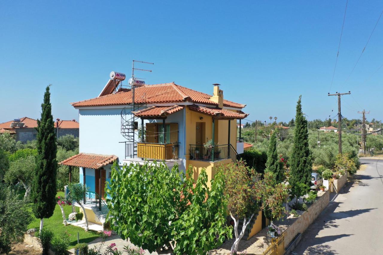 Elena Apartments Stoypa Stoupa Bagian luar foto